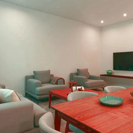 4 Bedrooms Near Dam Square
